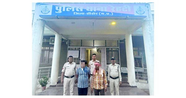 रेहटी पुलिस की दबिश,चार पर जुआ एक्ट में कार्रवाई