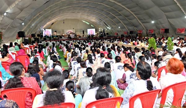 भावना योग: मन और आत्मा के जुड़ने से जीवन में आता है संयम और समर्पण का संतुलन