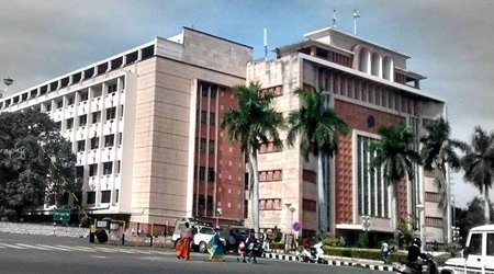 MP: 10 IPS के तबादले,सूरज वर्मा दतिया और अभिनव विश्वकर्मा कटनी के SP होंगे 