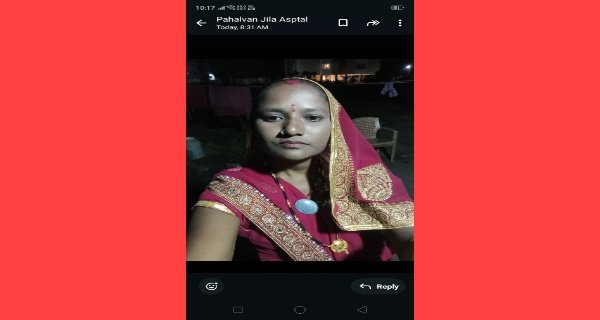 नींद में था परिवार, मां ने फांसी लगाकर दी जान