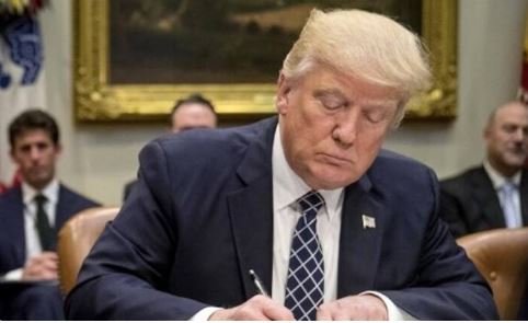 अमेरिकी प्रशासन यूक्रेन के रक्षा बजट में कटौती करेगा