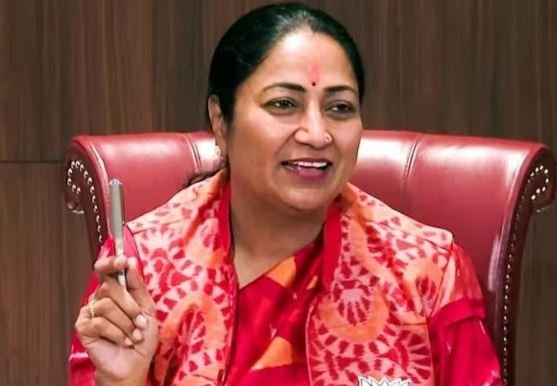 लाइसेंस प्रक्रिया को आसान बनाना जनहितैषी निर्णय: रेखा गुप्ता