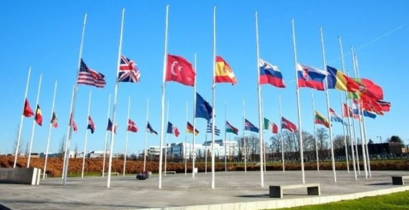 NATO के ऐतिहासिक फैसले के बाद भारत के डिफेंस सेक्टर में बंपर उछाल: निफ्टी इंडिया डिफेंस इंडेक्स ने लगाई जबरदस्त छलांग, निवेशकों में उत्साह