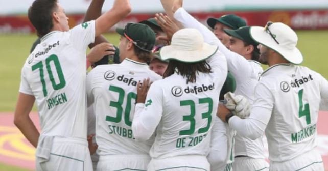 भोजनकाल तक जिम्बाब्वे ने दिये दक्षिण अफ्रीका को चार झटके