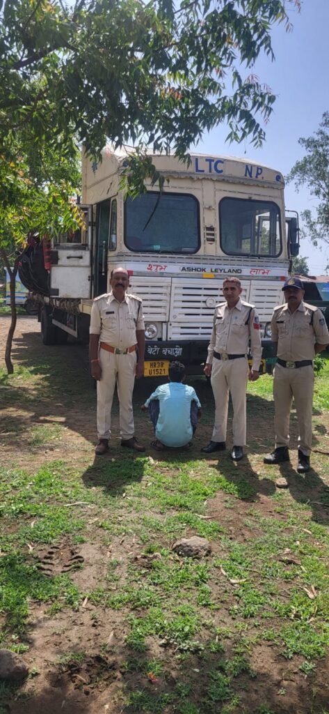 शराब के नशे में ट्राला चलाने वाला गिरफ्तार