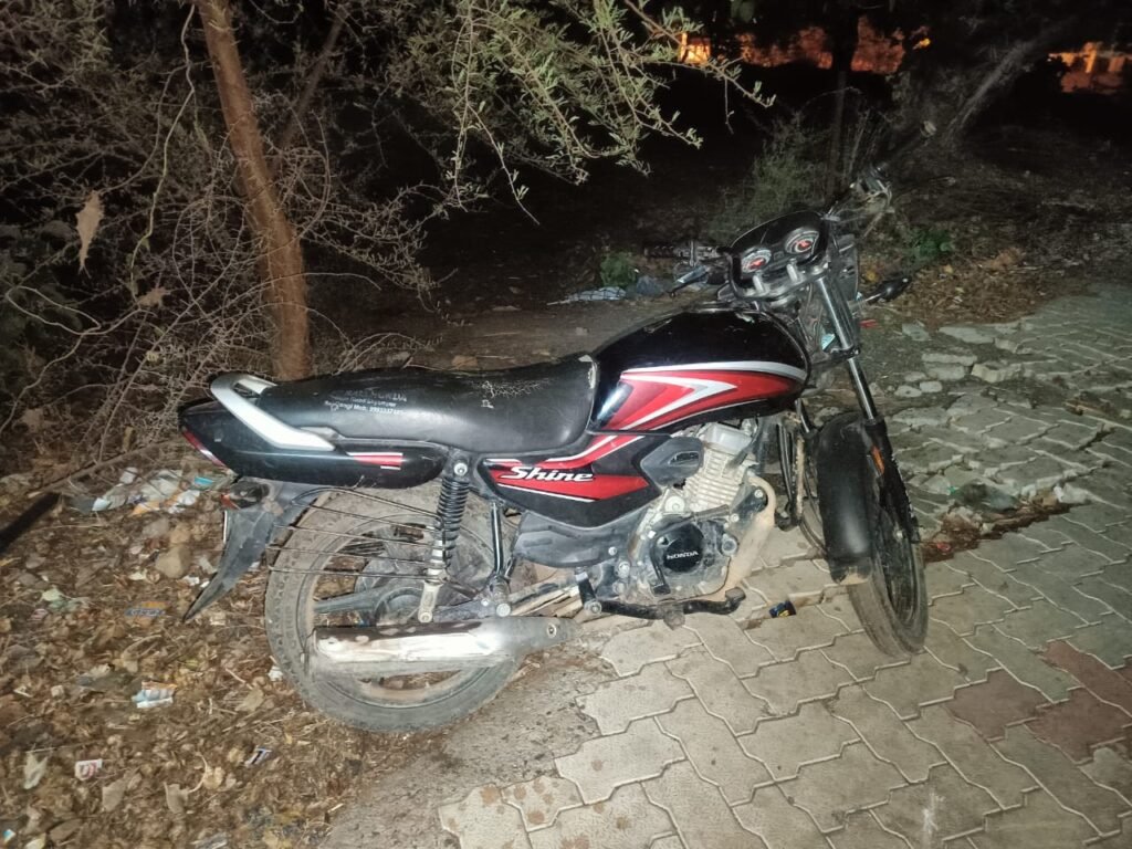 दोस्त का जन्म दिन मनाकर लौट रहे युवक की मौत