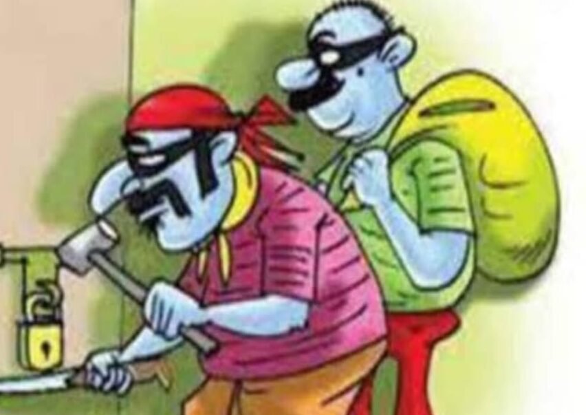 जेवर नकदी ले गए चोर