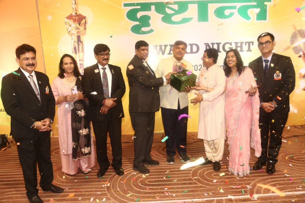 लायंस की अवार्ड नाईट दृष्टांत का भव्य आयोजन