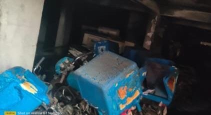 सिटी सेंटर फॉर्चून प्लाजा में भीषण आग लगी, दर्जनों वाहन राख