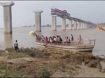 चंबल नदी में स्टीमर सेवा फिर शुरू, जलस्तर बढ़ने से तीन दिन बंद रही सेवा