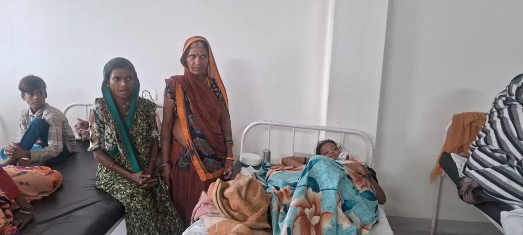 प्रसूता को नर्स ने धमकाया, कलेक्टर ने नर्स को किया निलंबित, चिकित्सक को नोटिस