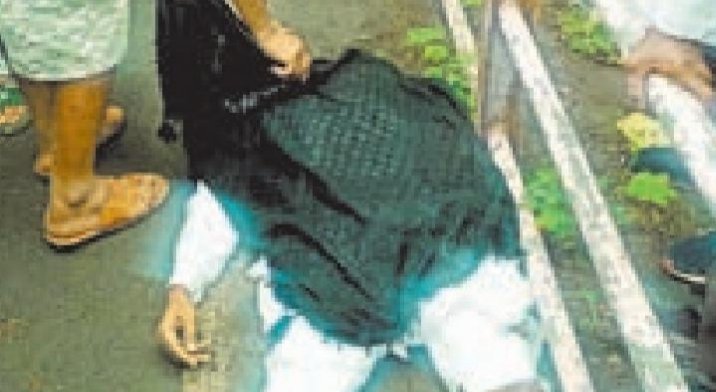 बाइक से गिरे युवक की मौत