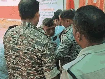 दर्शन से पहले रामराजा मंदिर में श्रद्धालु को हार्ट-अटैक, CPR दिया, नहीं बची जान