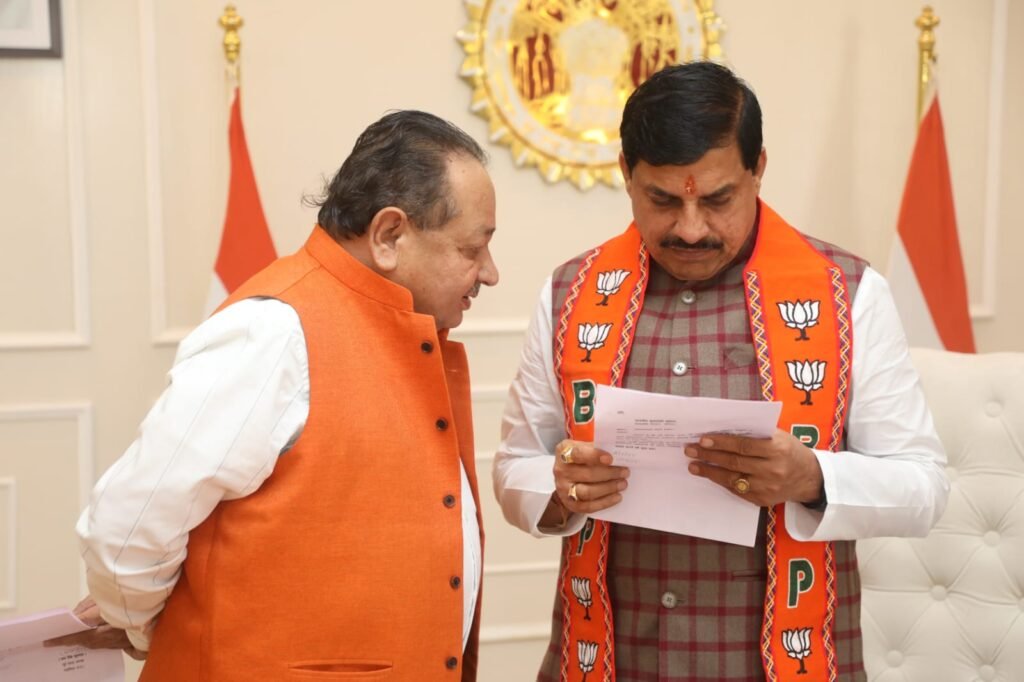 ग्वालियर को मेट्रोपॉलिटन सिटी में शामिल करने की मांग