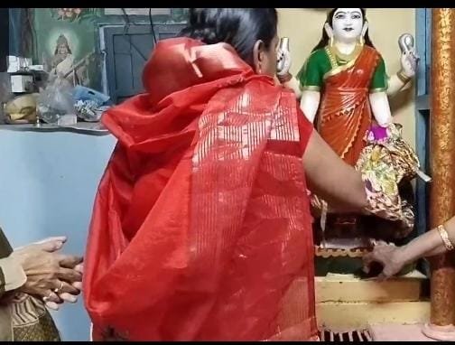 गंगा दशहरा पर घरों में पूजन, शहर के गंगा मंदिरों में पहुंचकर किया पूजन