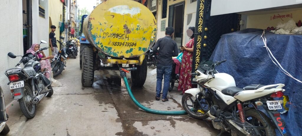 बजरंग नगर में पानी की किल्लत से परेशान रहवासी