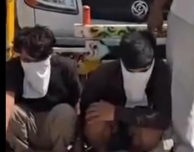 सोने-चांदी के जेवर लूटने वाले आरोपी गिरफ्तार, हथियार दिखाकर नगदी भी लूटी थी