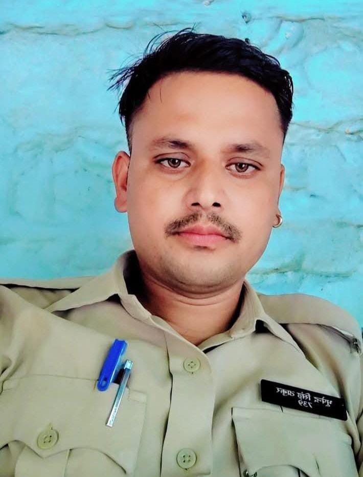 मोटरसाइकिल हादसे में तेंदूखेड़ा थाने के आरक्षक की मौत