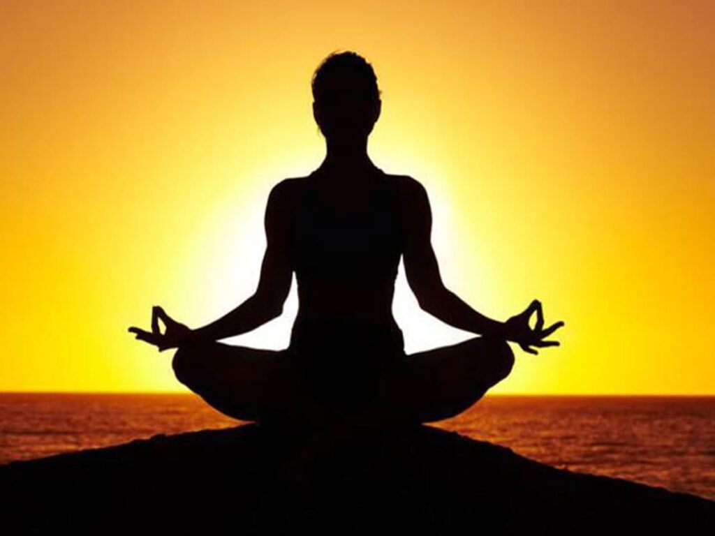 विश्व योग दिवस पर जिला, जनपद एवं ग्राम पंचायत स्तर पर होंगे आयोजन