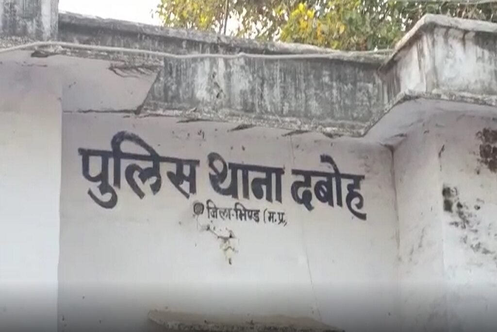 तेज रफ्तार बाइकें भिड़ीं, युवक की मौत