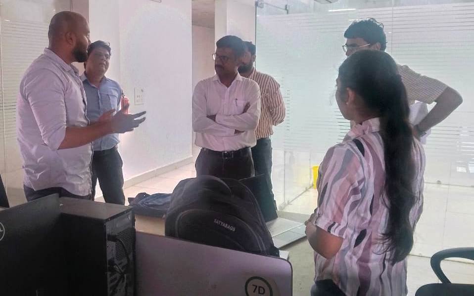 दमकल खरीद प्रक्रिया में अनियमितता,ननि से मांगा गया स्पष्टीकरण