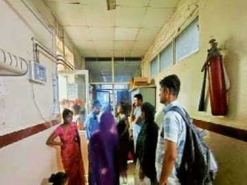 केआरएच में फिर लगी आग, बच्चों का आईसीयू दहका, वेंटीलेटर पर रखे गए आठ नवजात बच्चों को किया शिफ्ट