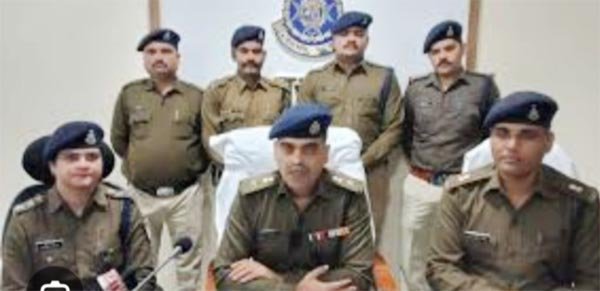 रात में गश्त एवं नाकेबंदी, भोर तक सड़कों पर रहेगा पुलिस दल