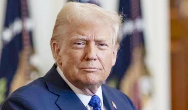 न्यायालय ने ट्रम्प के शरण प्रतिबंध पर रोक लगायी