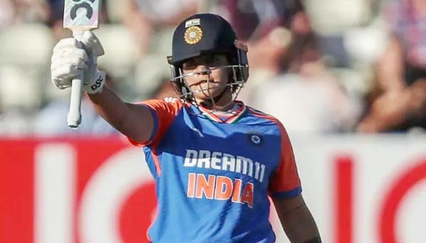 टॉप 10 बल्लेबाजों में लौटीं शेफाली वर्मा