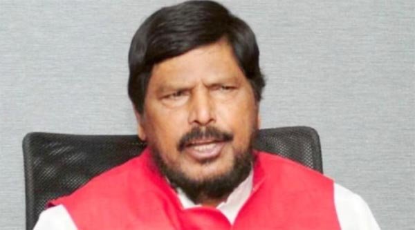 आठवले फिर बने रिपब्लिकन पार्टी के अध्यक्ष