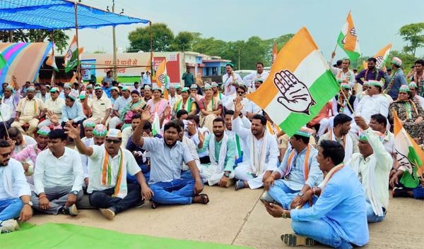 छत्तीसगढ़ में कांग्रेस का चक्काजाम