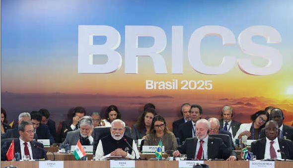 मोदी ने ब्रिक्स शिखर सम्मेलन में क्यूबा, मलेशिया, वियतनाम, अन्य नेताओं के साथ द्विपक्षीय बैठकें कीं