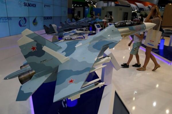 रूसी सेना को मिली सुखोई जहाजों की एक और खेप