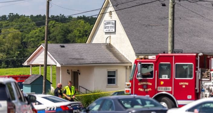 यूएस के केंटकी में चर्च में भीषण गोलीबारी: 2 महिलाओं की मौत, 2 घायल; जवाबी कार्रवाई में हमलावर ढेर