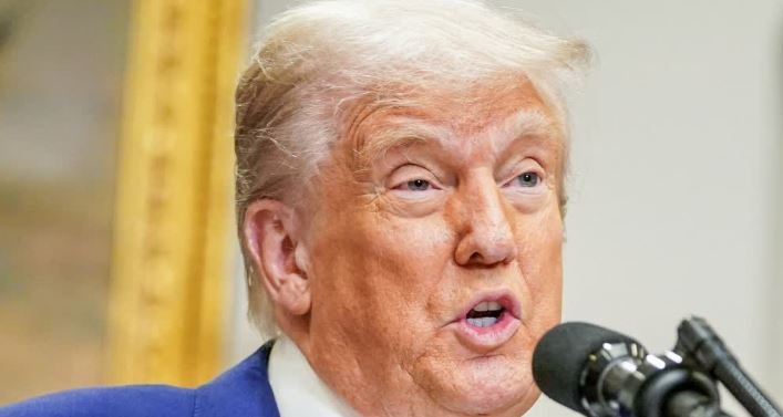 ’50 दिन में युद्ध रोको वरना लगेगा 100% टैरिफ’: अमेरिकी राष्ट्रपति डोनाल्ड ट्रंप की पुतिन को सीधी धमकी, वैश्विक भू-राजनीति में हड़कंप