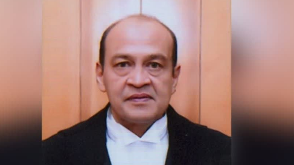 कैश डिस्कवरी विवाद: न्यायमूर्ति यशवंत वर्मा मामले में सुप्रीम कोर्ट तत्काल सुनवाई को तैयार, न्यायिक पारदर्शिता पर उठते सवाल