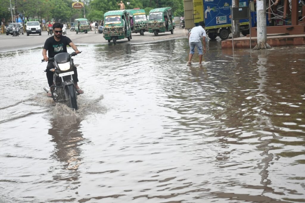 बारिश के बाद जलभराव बना समस्या