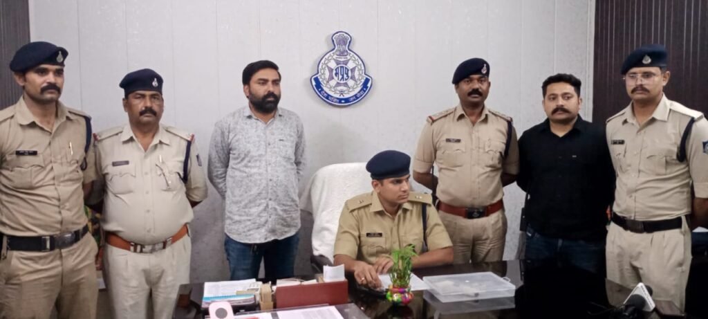 देशी पिस्टल के साथ पकड़ाया युवक