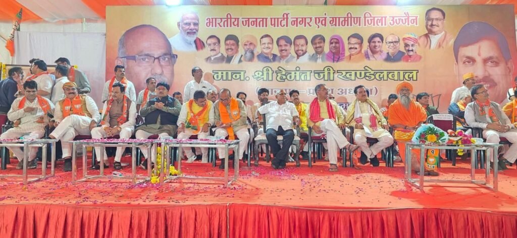 पद का घमंड कभी मत करना हम सब पानी के बुलबुले