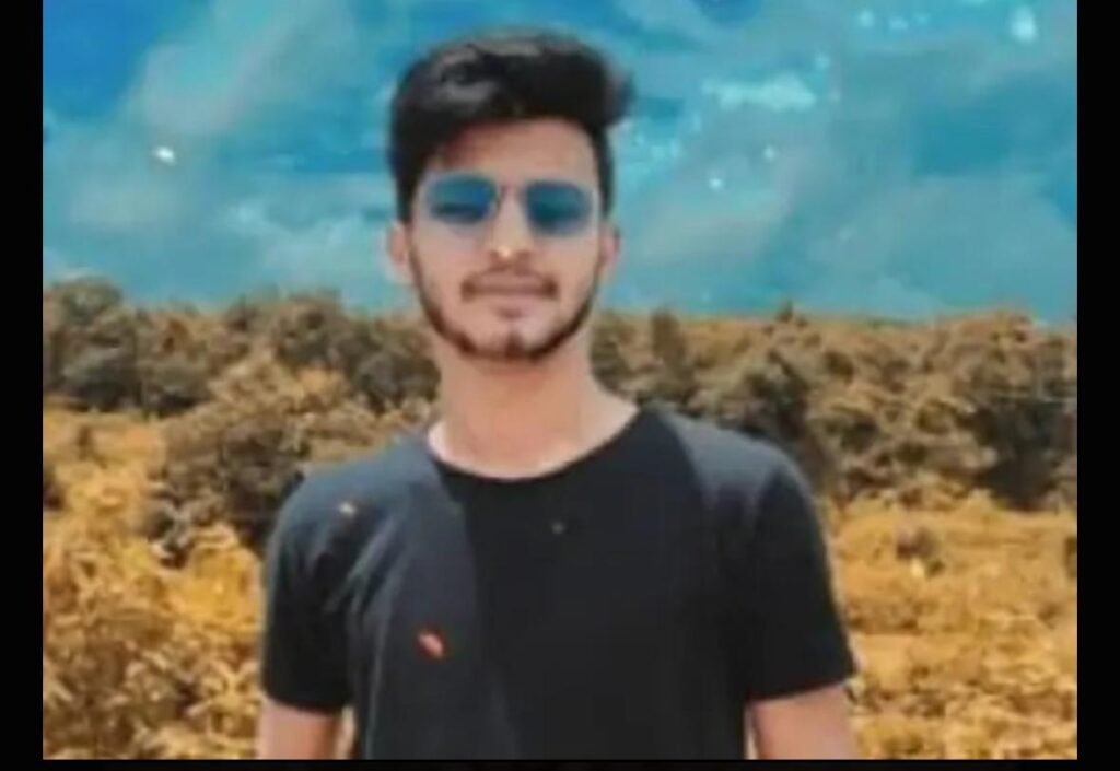 आत्महत्या मामले में युवक गिरफ्तार 