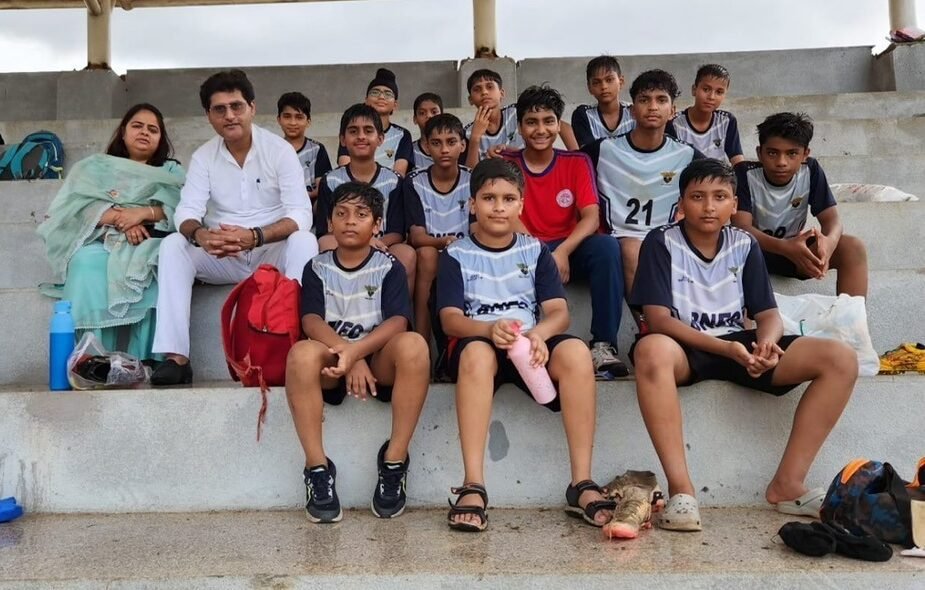 फुटवाॅल मैच में ग्वालियर ने श्योपुर को 7/0 से हराकर सेमी फाइनल में किया प्रवेश