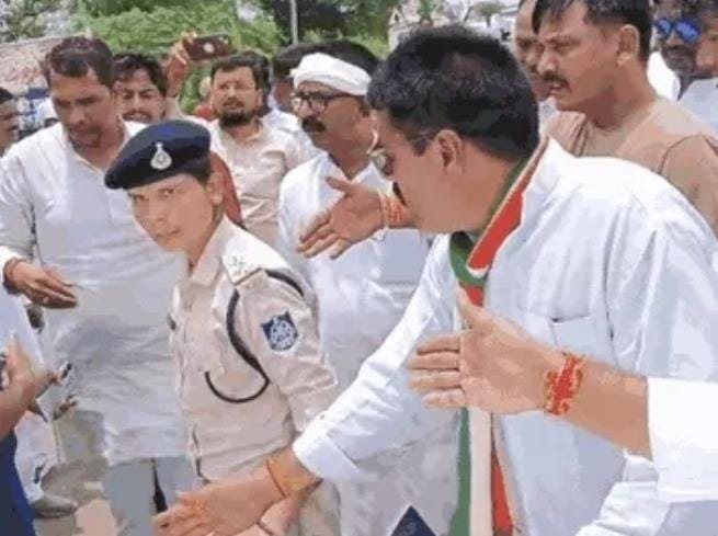 न्याय सत्याग्रह के बाद पटवारी के साथ कांग्रेस नेताओं ने दी गिरफ्तारी