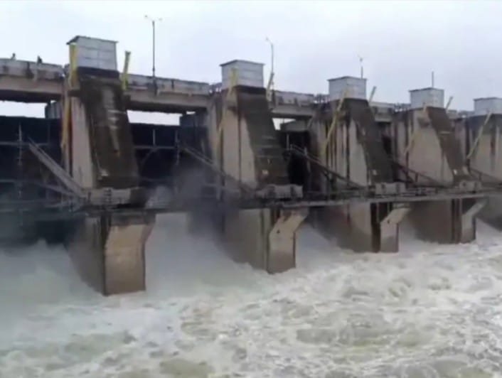 सुजारा बांध के 7 गेट खोले