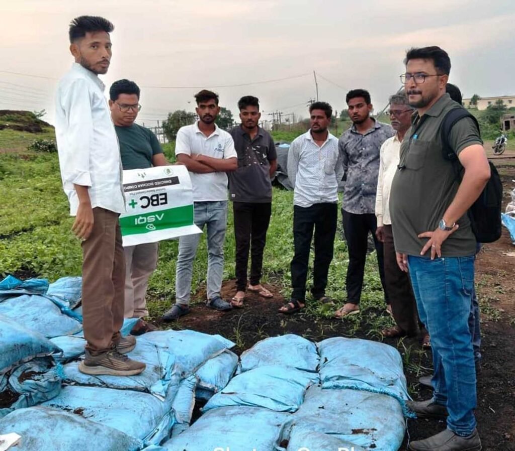 बगैर लायसेंस-बगैर अनुमति बना रहे थे कंपोस्ट खाद  