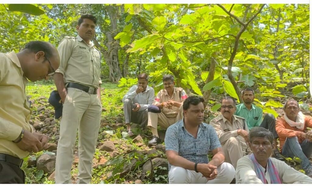 मदागन के जंगल में मिली लाश, इलाके मे दहशत