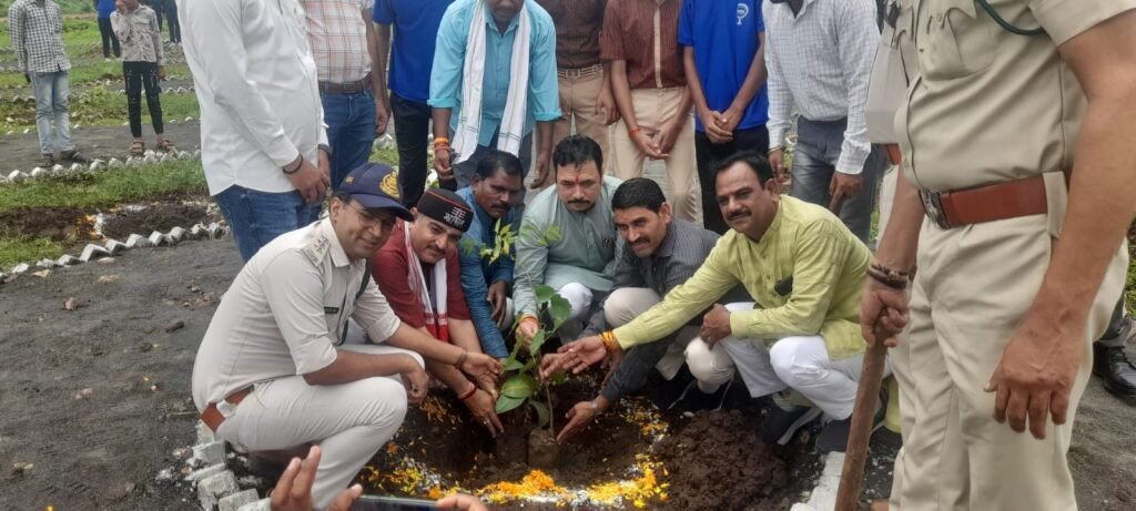 नक्षत्र वाटिका के जरिए सनातन की खूबी को नजदीक से जान सकेगी नई पीढ़ी 