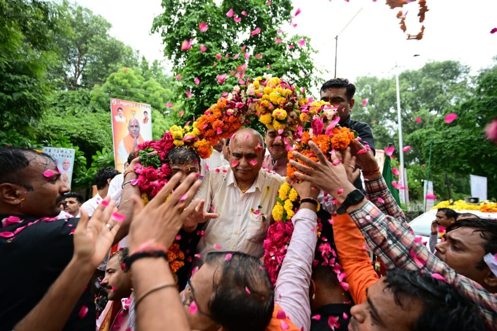 हम मिलकर भाजपा को और मजबूत बनाएंगे : हेमंत खंडेलवाल