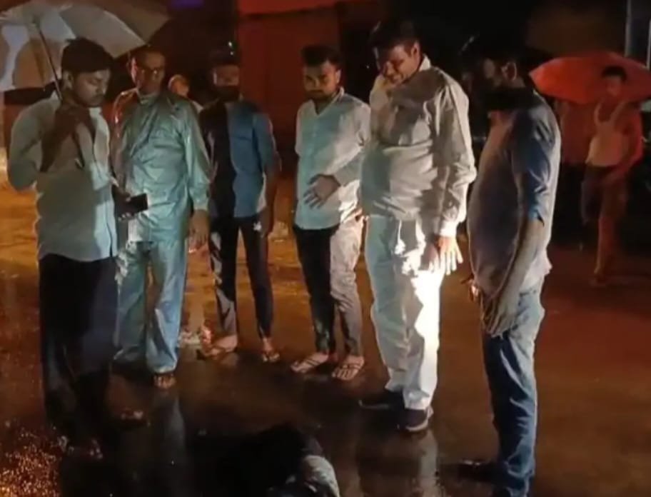 MLA खटीक ने काफिला रुकवाकर घायल को पहुंचाया अस्पताल