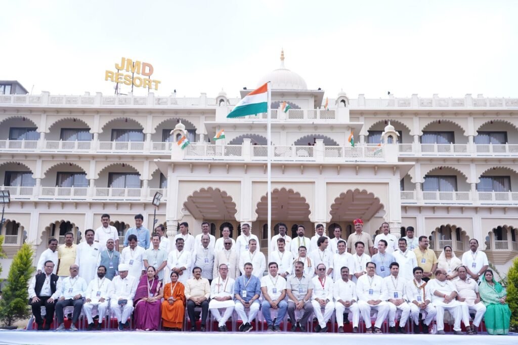 मांडू में कांग्रेस का नव संकल्प शिविर: ऊर्जा, बदलाव और निर्णायक संघर्ष का संकल्प