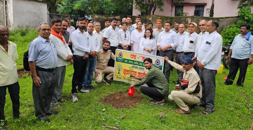 पर्यावरण संरक्षण हेतु विधिक सेवा प्राधिकरण ने किया जागरूकता शिविर का आयोजन